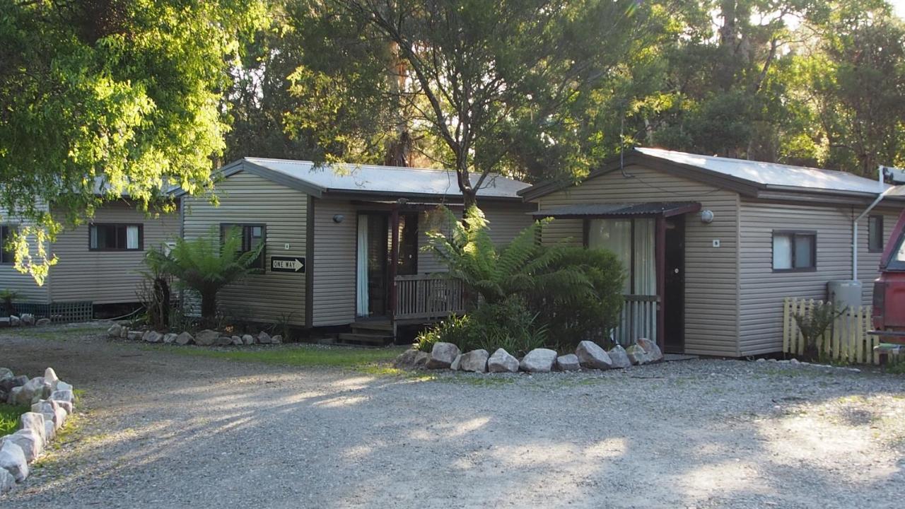 Strahan Retreat Holiday Park Kültér fotó